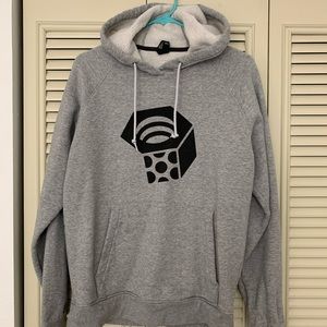 Mountain hardware men's logo hoodie